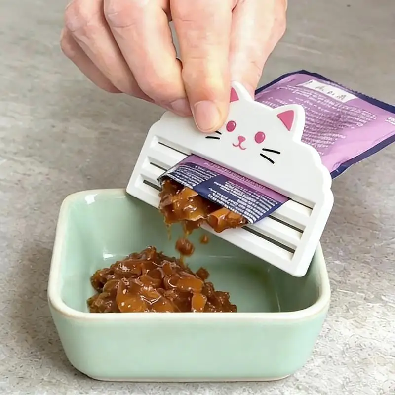 Cute Cat Strip Squeezer Pet Food Dispenser For Cat Wet Food Treats Plastic Feeding Tool For Kitten & Small Dog 3 Slots Design
