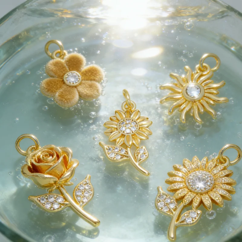 

4Pcs Pendants Brass Cubic Zircon Floral Sun Shaped Charms for DIY Jewelry Accessories Necklace Bracelet Jewelry Making Supplies