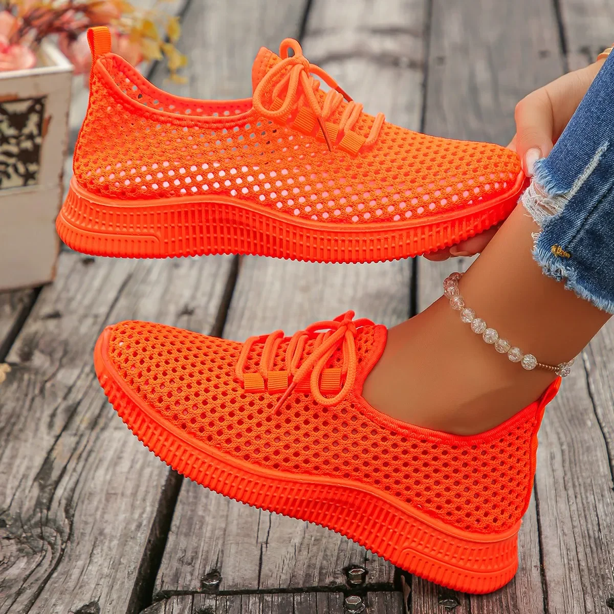 2025 Women Sneakers Casual Retro Sport Lace Up Flat Running Walking Shoes Woman Footwear Breathable Ladies Vulcanized Sneakers