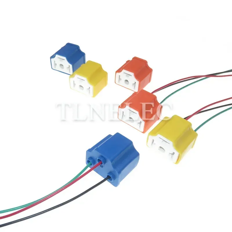 3 Pin Way 7.8 Series H4 Auto Relay Lamp Holder H4-2A Car Light Bulb Plug Ceramic High Temperature Resistant Socket With Wires