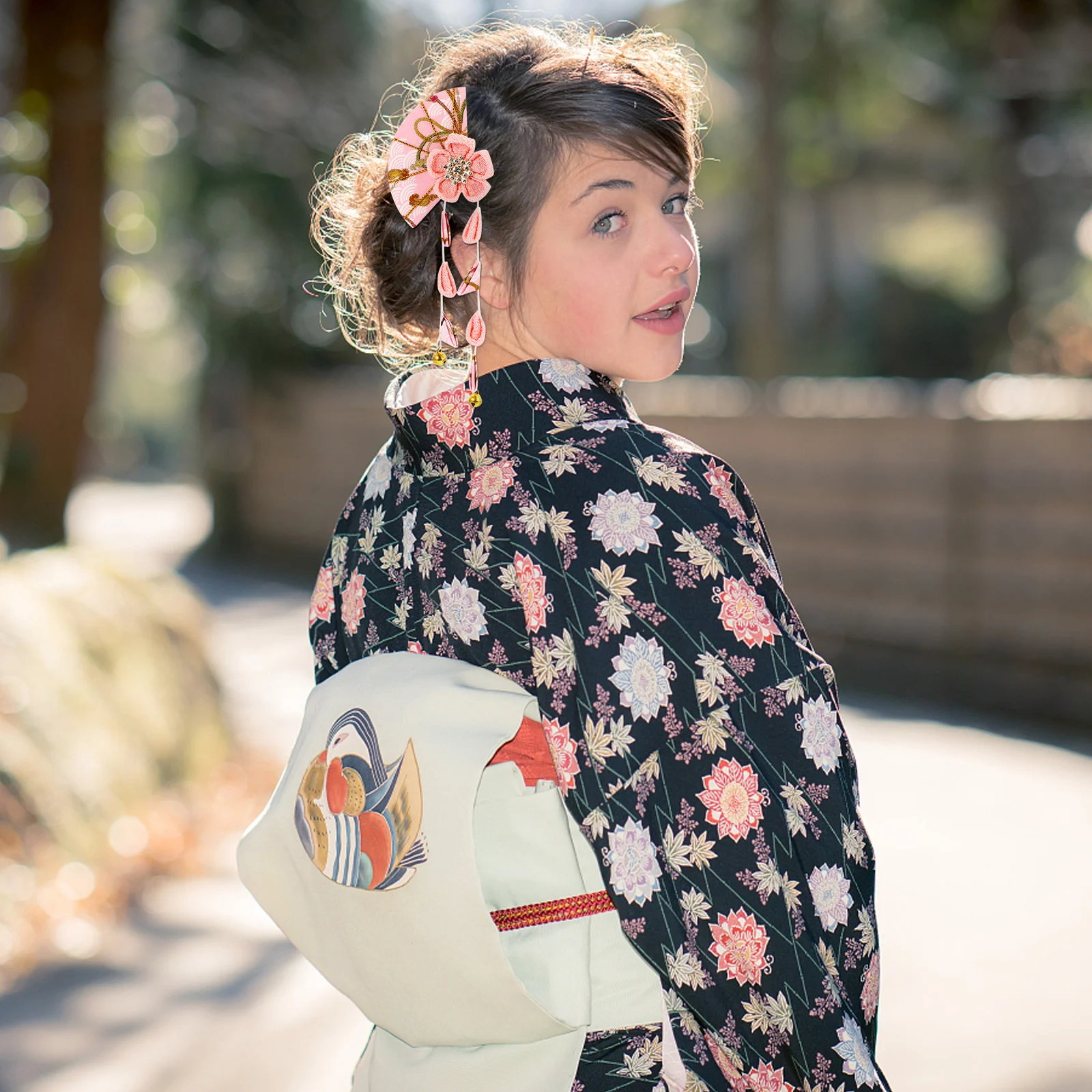 

1Pcs Portable Lightweight Tassel Kimono Hair Clip Fine Workmanship Attractive Appearance Tassel