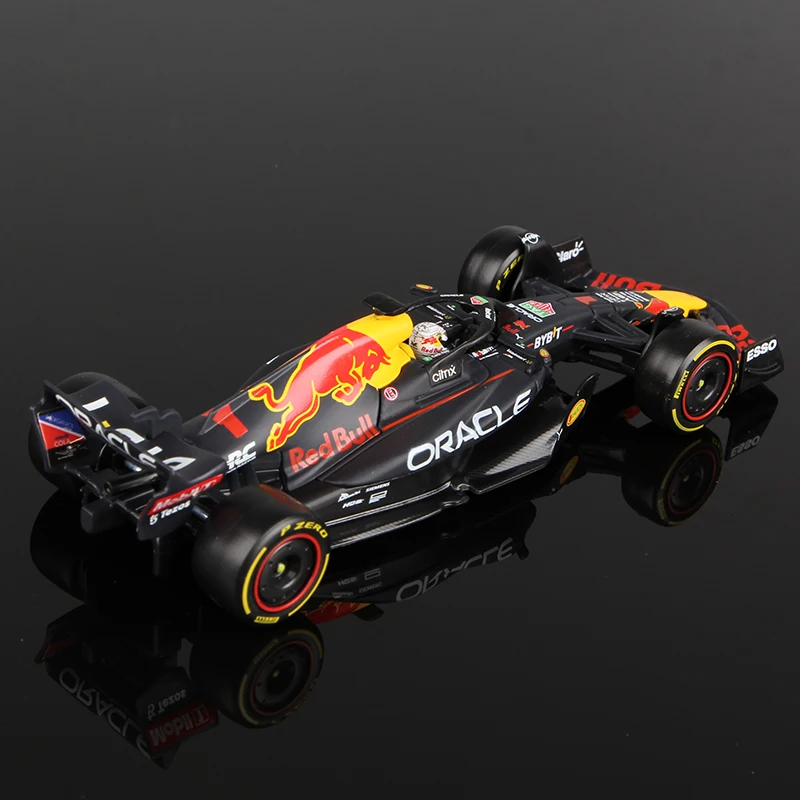 Bburago 1:43 F1 2022 Champion Verstappen Red Bull Racing RB18 Perez Formula 1 Alloy Car Die Cast Vehicle Model Toys Collection