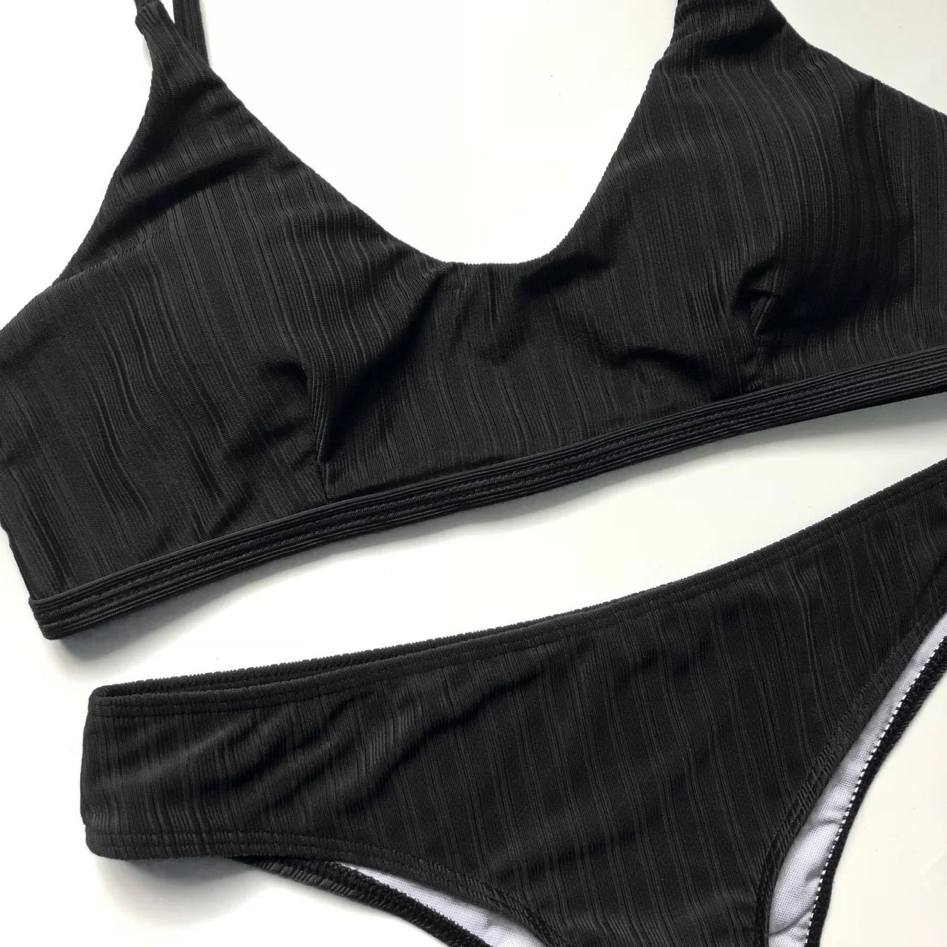 مثير مضلع بيكيني النساء ملابس السباحة الإناث قطعتين مجموعة البكيني Biquini مثير الاستحمام ثوب السباحة ملابس الشاطئ بركة