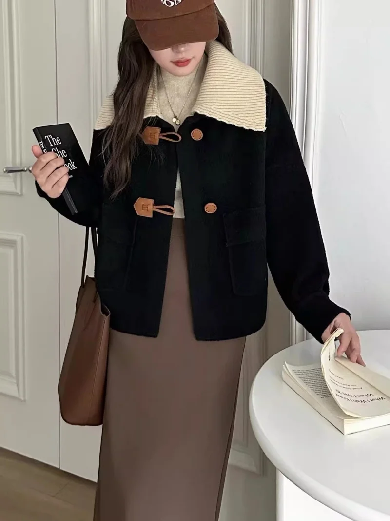 Chic Retro Pearl Cardigan, Women's Cropped Velvet Zip Up Jacket with Contrast Collar, Loose Fit Casual Outerwear w1947