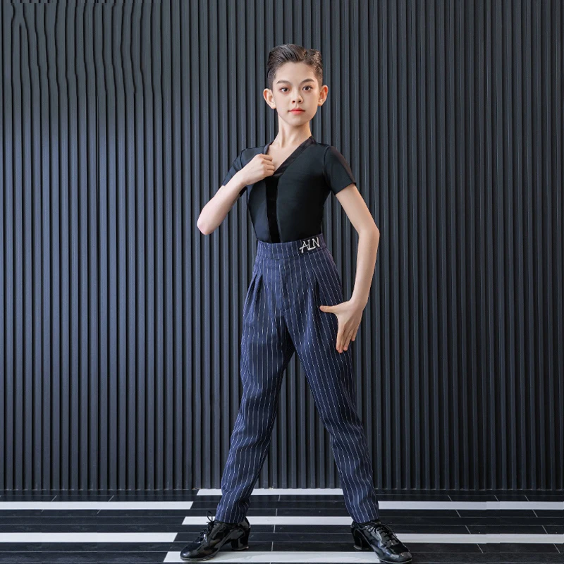 2025 enfants tenues de spectacle de danse latine pour garçons hauts noirs pantalons à rayures costume Samba Chacha Costumes de danse latine DQS19562