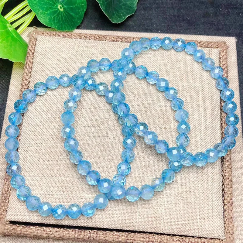 

Natural Faceted Blue Topaz Bracelet Round Beads Women Stone Jewelry Gemstone Gift Handmade Strand Bracelets 5MM