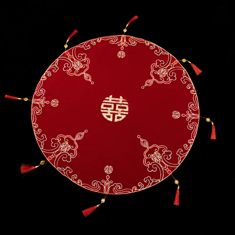 red-embroidered-satin-bridal-heaover-chinese-sle-wedding-veil-round-ape-bridal-accory-soft-tulle-material-for-brides