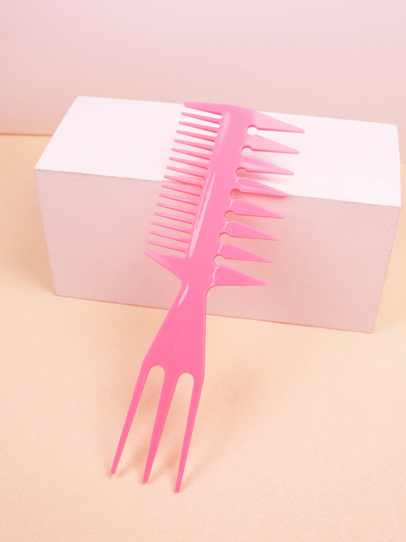 1pcs anti-static double-sided tooth tail handle styling comb plastic hair tool, used for smoothing and straightening hair