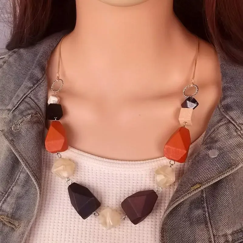 متعدد الألوان غير النظامية هندسية الخشب الخرز المعلقات القلائد للنساء خمر بيان الرقبة الديكور #3