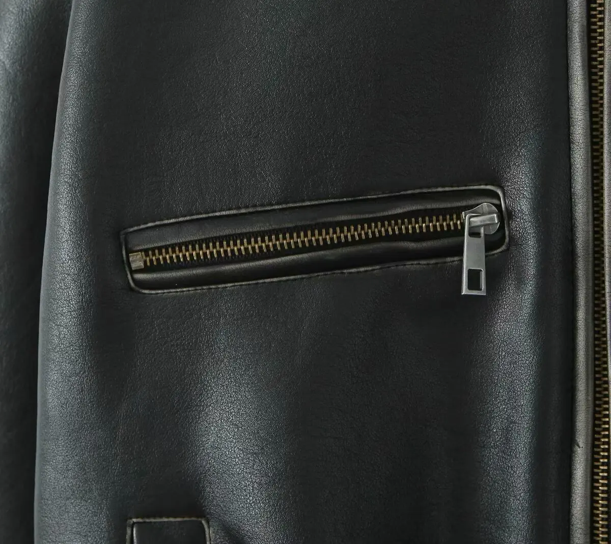 Maxdutti Jaket Kulit Vintage Minimalis Prancis untuk Wanita Musim Gugur Musim Dingin Jaket Kulit Model Boyfriend Wanita