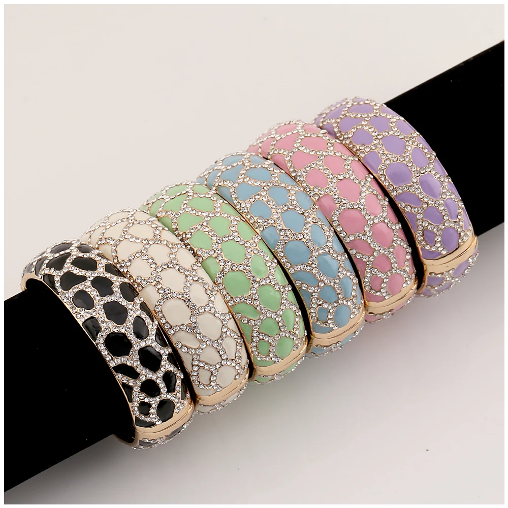 Fashionable Gold Plating Full Diamonds Chunky Cuff Bracelet Statement Stack Bangles for Women Teens Party Gifts