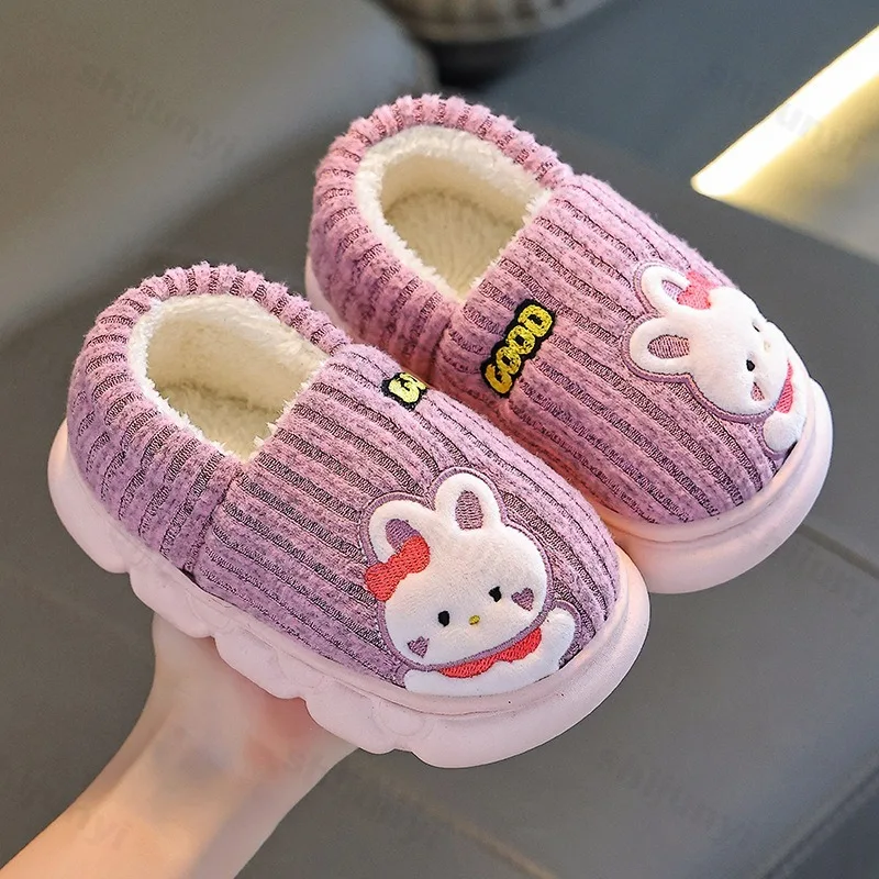 الشتاء كابيبارا الأطفال أحذية قطنية لطيف 2025 جديد نعال من القطن دافئ مريح داخلي الكرتون أفخم الطابق أحذية المنزل