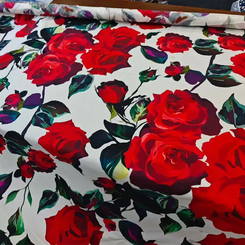 Red Rose Flower Pat…