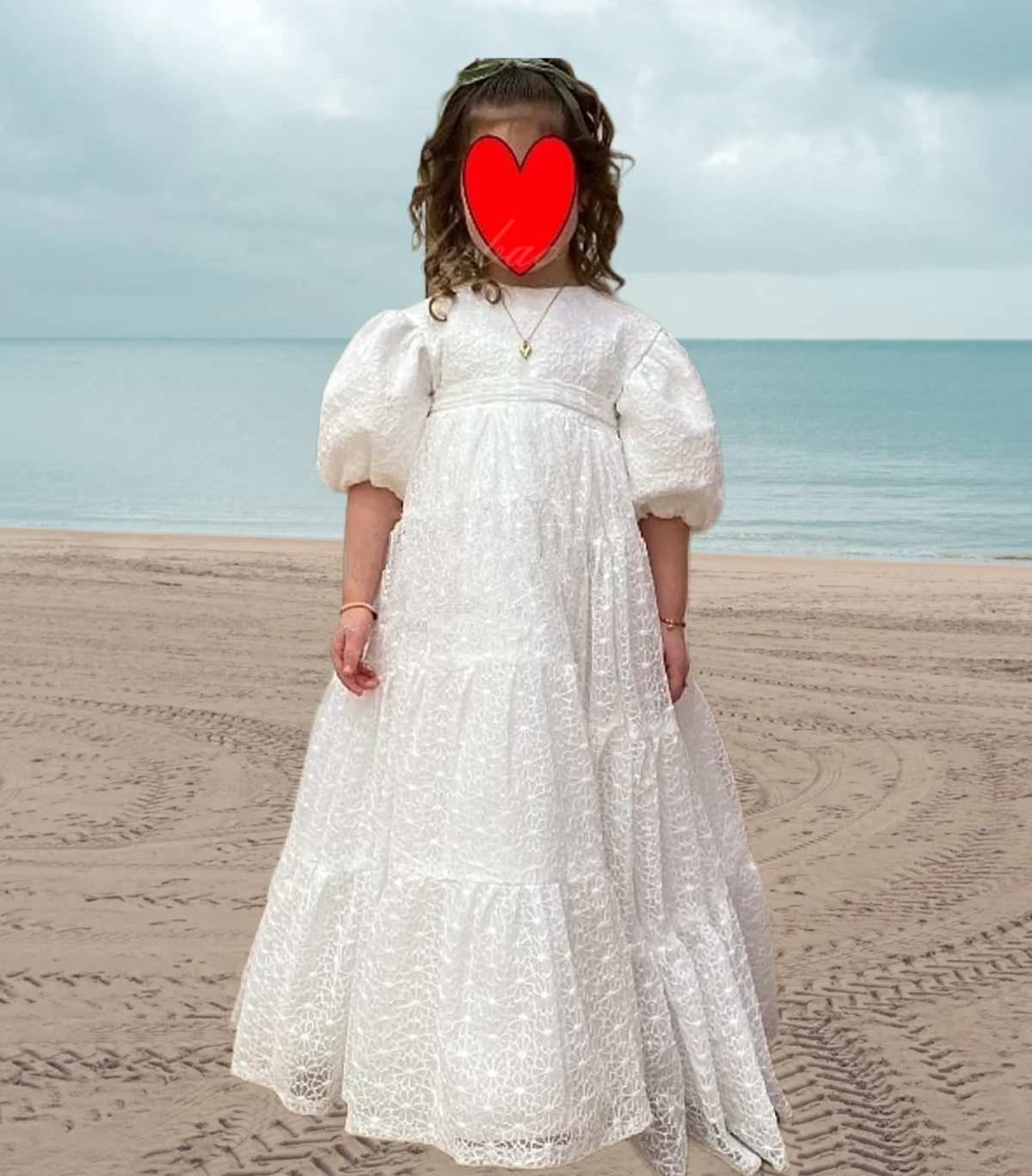 

Lace PFlower Girl Dress For Wedding Milk Lace High Neck Tulle Lattern Sleeves Puffy Kids Birthday Party First Communion