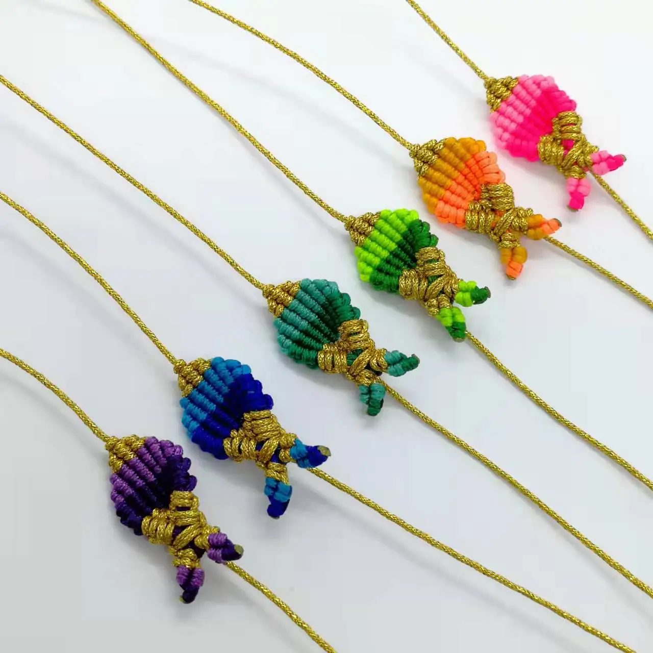 

Summer Women Rainbow Tropical Colorful Gold Rope Handmade Fish Lucky Cute Whale Tail Braided Bracelet Jewelery Bestie Gift