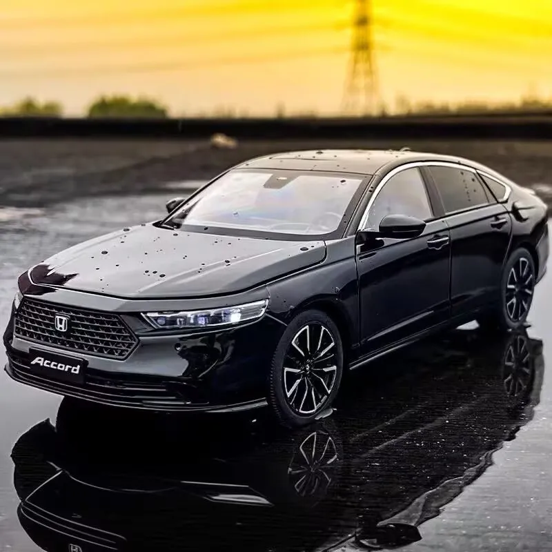 

New 1:18 HONDA Accord Alloy Car Model Diecasts Metal Vehicles Car Model High Simulation Sound and Light Collection Kids Toy Gift