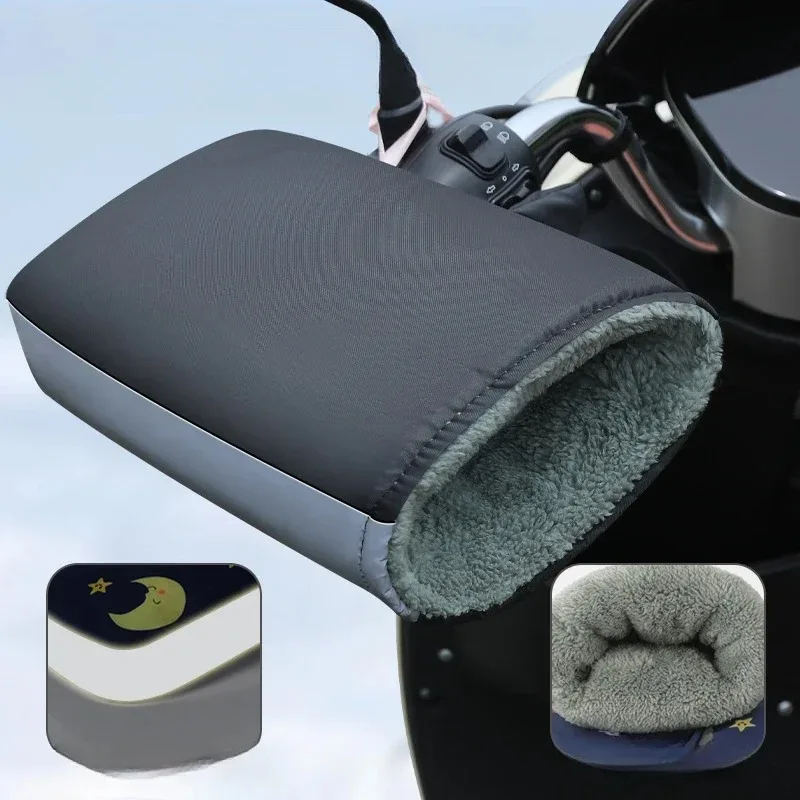 

Warm Handle Bar Cover Universal Winter Motorcycle Gloves Muffs Reflective Strip for Motorbikes Scooters Riding Cold Weather