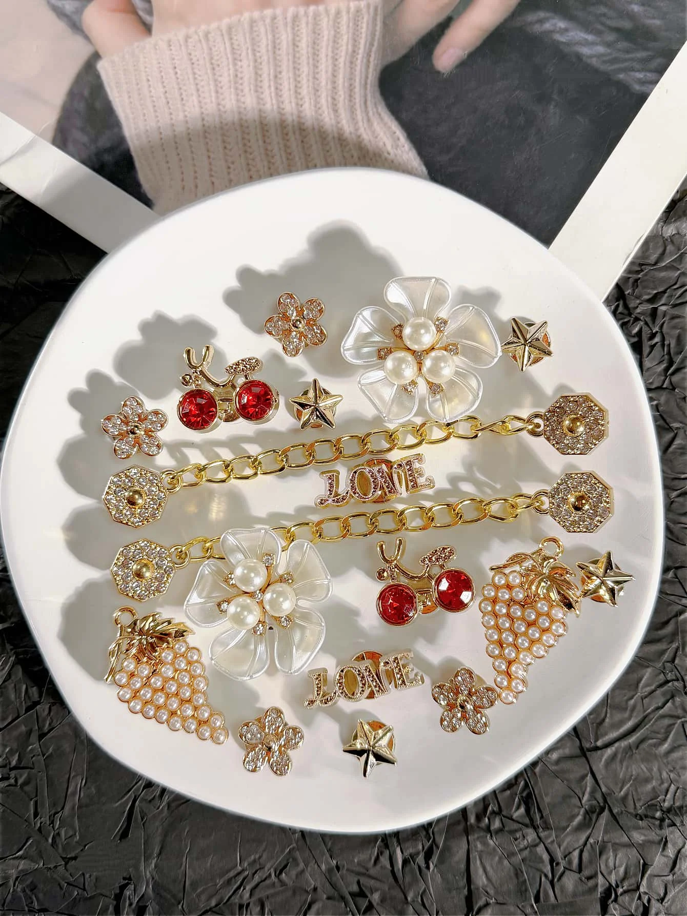 18 pieces of shoe decoration DIY detachable ABS flower chain shoe flower shoe buckle DIY decoration, multi-functional shoe clip