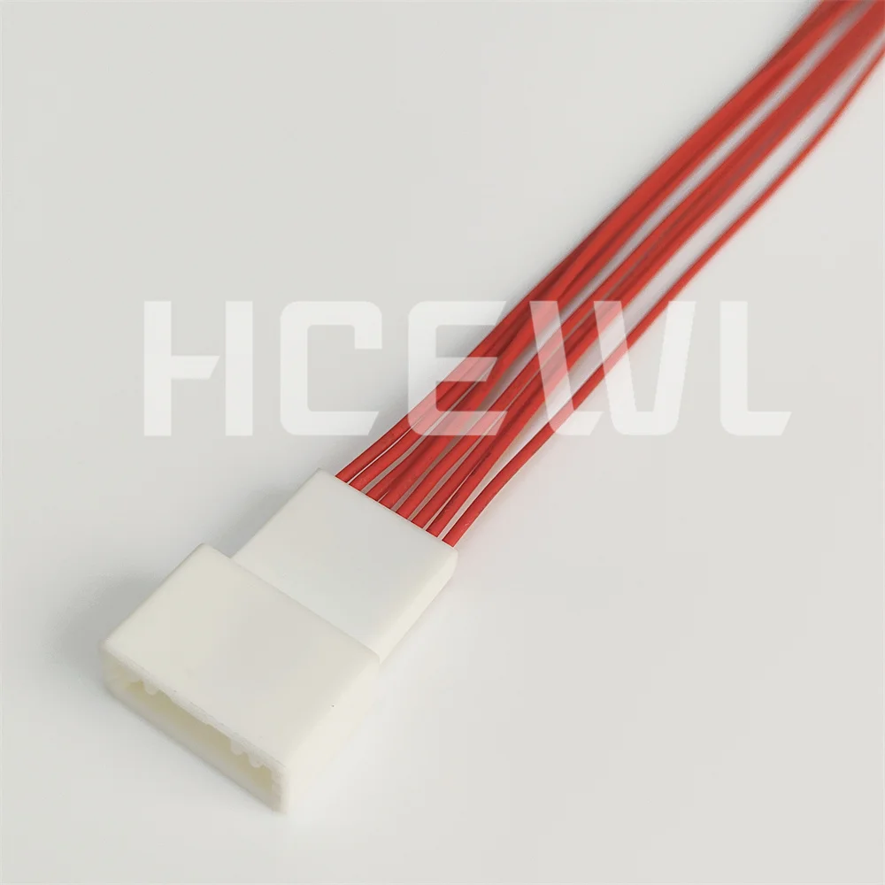 The brand new original TH08FW-1V-NH 8PIN is an automotive component reading light wiring harness connector plug