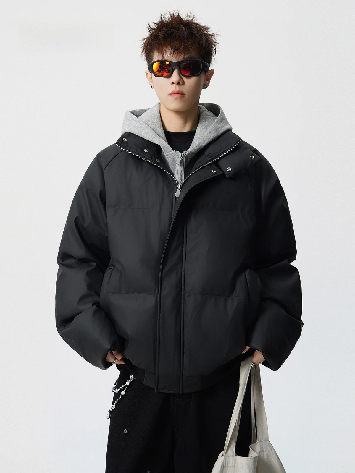 

Модная хлопковая куртка для мужчин: теплая зимняя модель с воротником-стойкой, капюшоном, утепленная полиэстером, длинный рукав, цветной пальто-стиль