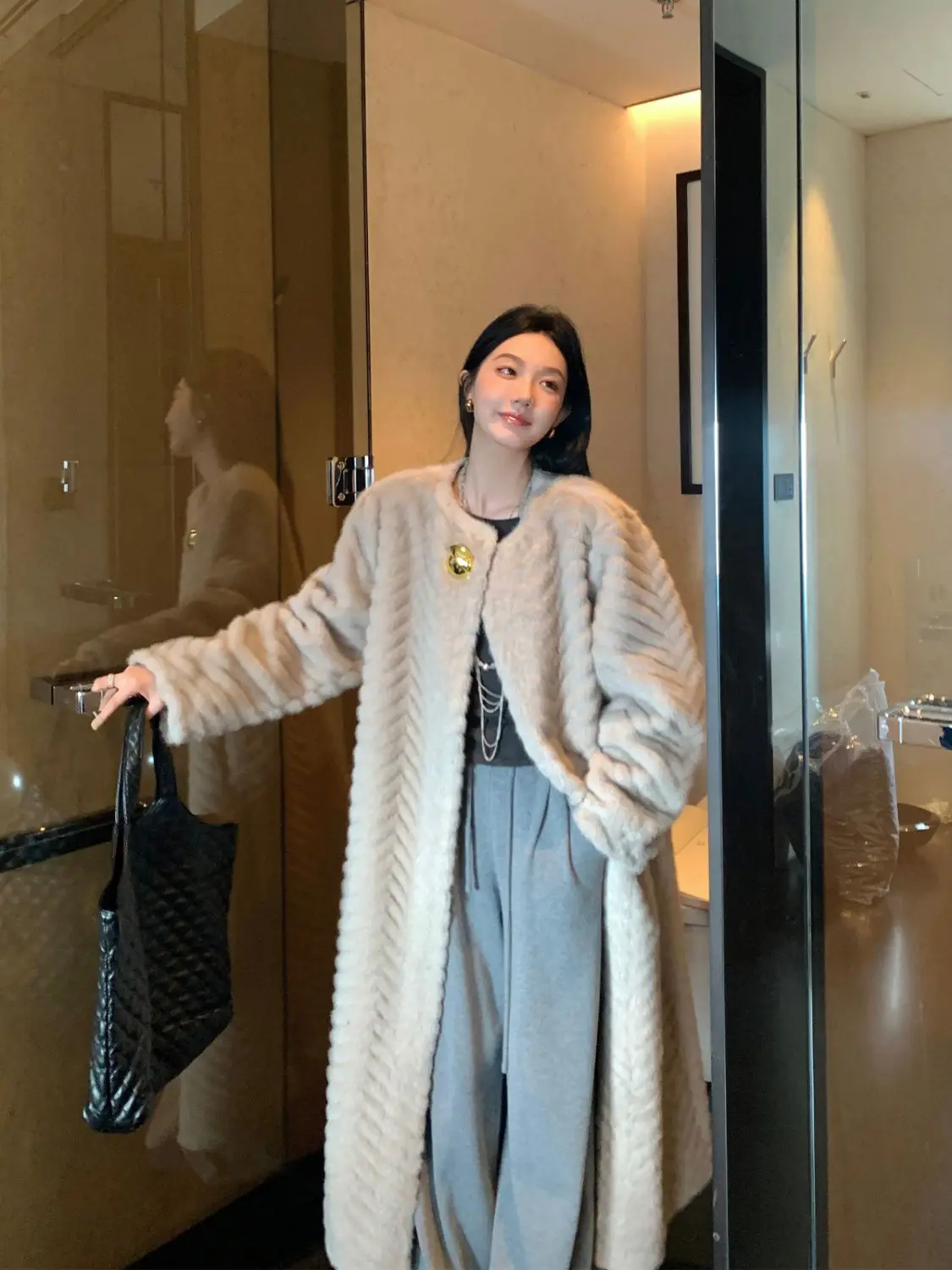 

Зеленые пальто из искусственного меха, женские готические средней длины для ночного клуба, для девочек, в японском стиле, водонепроницаемые, без воротника, на подкладке с краями, на пуговицах, тонкие