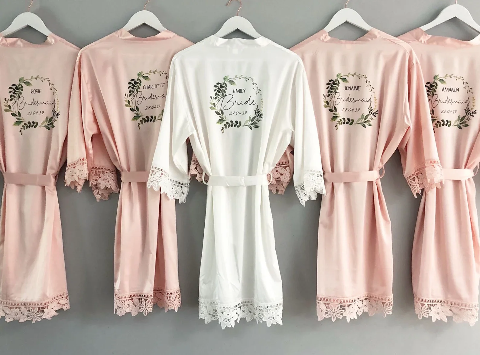 Personalised Bride Kimono Wreath Foliage Floral Robes Wedding Bridesmaid Custom Lace Robes Bride to Be Dressing Gown Satin Silk