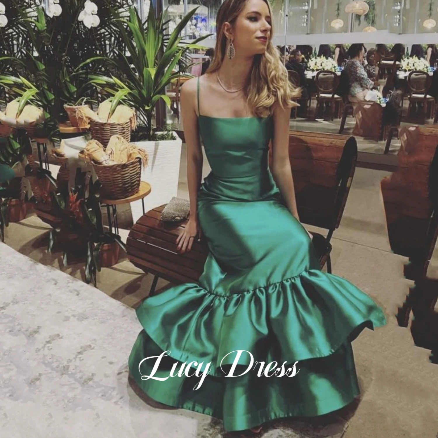 

Lucy Evening Dresses Woman Elegant Women's Dresses for Wedding Party Dresses and Events Green Satin Banquet Dress Es Sexy Prom