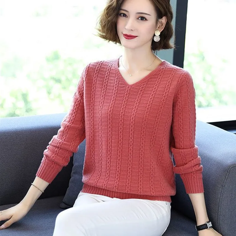 

2024 Spring Autumn Sweater Woolen Pullovers Women V-neck Slim Fit Bottoming Shirt Solid Soft Knitwear Jumpers Basic Sweaters