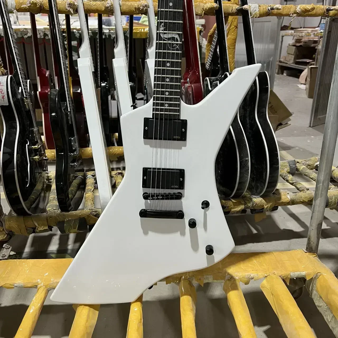 

Stage-Ready Electric Guitar Snow White Mahogany Construction Serpent Inlay Design Free Worldwide Delivery