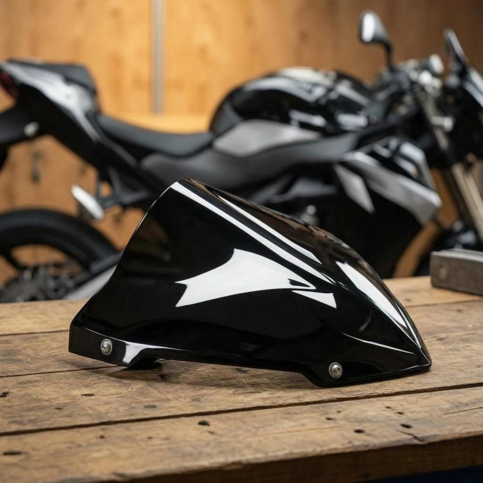 Motorcycle Front Windscreen Shield-shaped Wind Protection Custom Motorradwindschild Flyscreen for Daily Rides