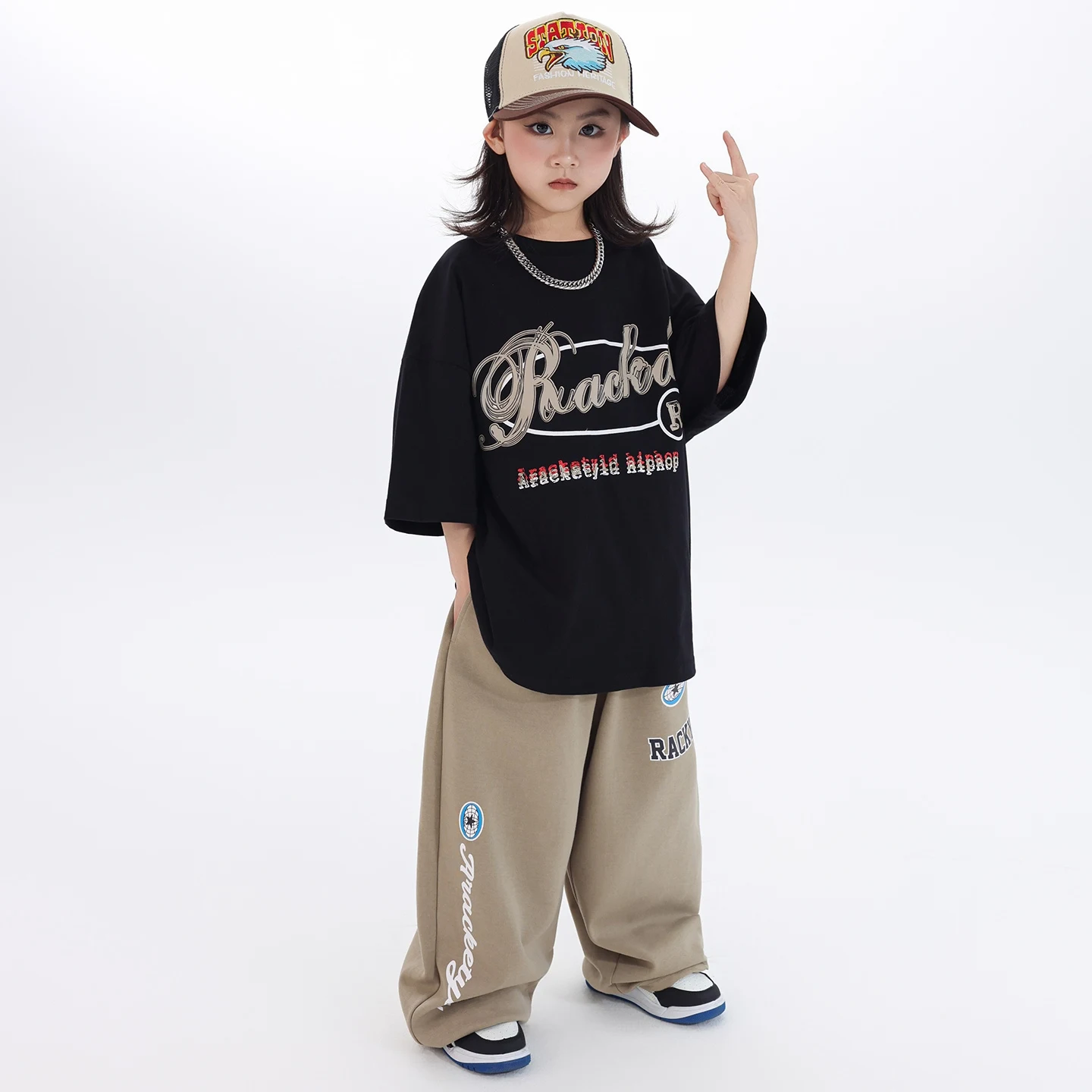 子供ヒップホップダンス服黒 Tシャツスウェットパンツガールズボーイズストリートダンスジャズ練習パフォーマンス衣装ジョガーセット BL16379