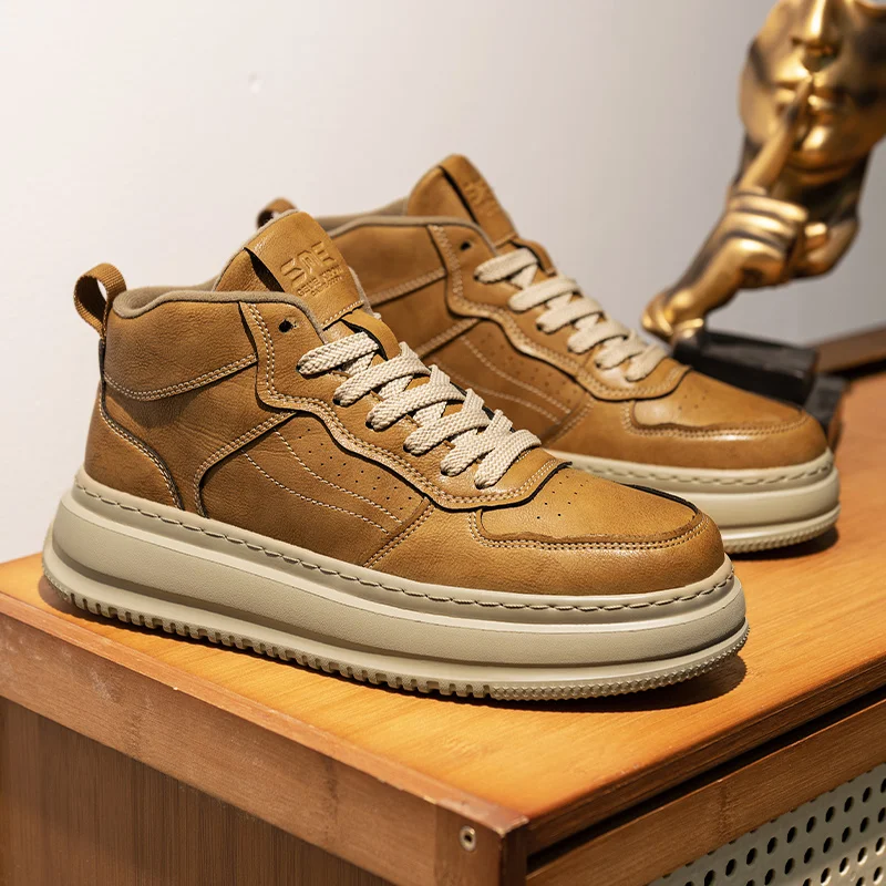 

2025 Men's New Autumn White Sneakers - Breathable Casual Shoes, Couple Style, Trendy & Best Selling