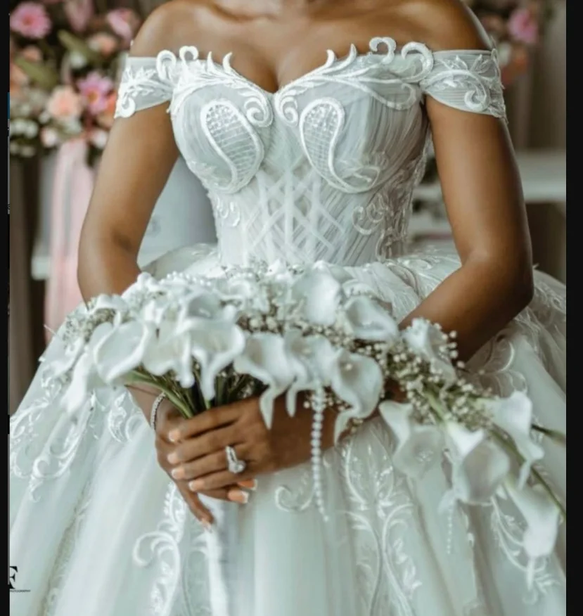 Customized Off the Shoulder  Embroidery  Appliques  Wedding Dress with Removable Skirt Robe De Marriage  Ballgown Bridal Gown