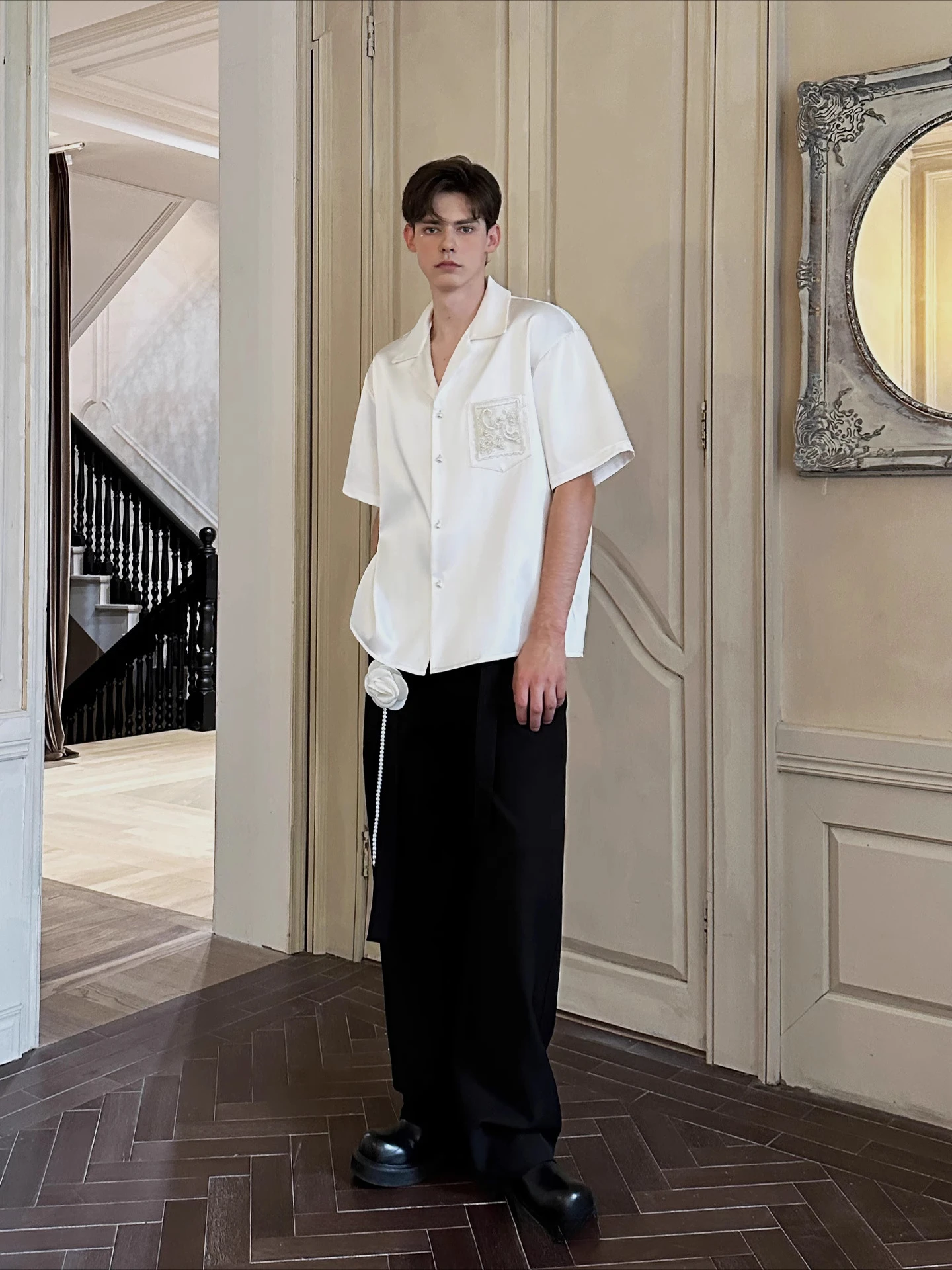 Gentleman Embroidery Pearl Design Pocket Short-sleeve Shirts Men's 2025 Summer New Satin Tops Male High-end Loose Simple Shirt