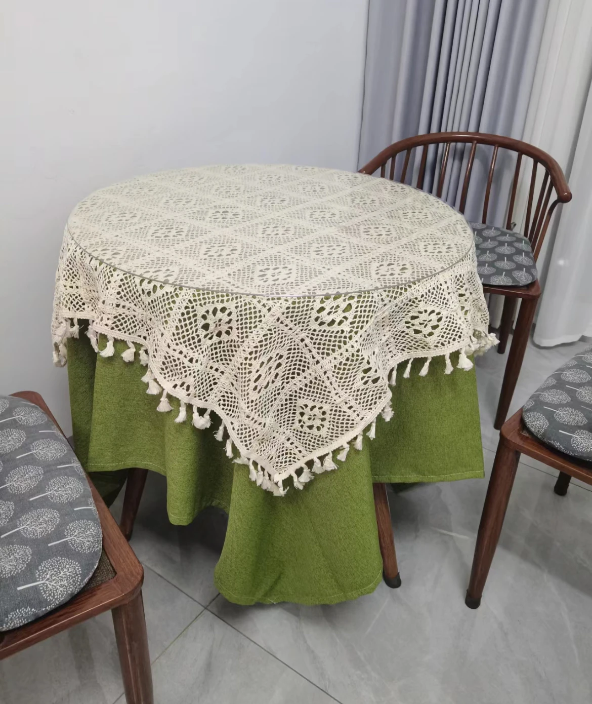 

Waterproof, oil-proof, anti-scalding, no-wash table mat, rectangular tablecloth