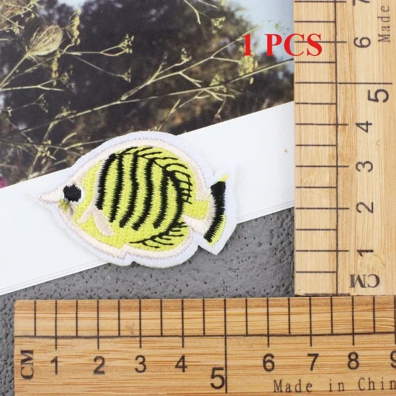 

New Sea Creature Embroidery Cloth Sticker Cartoon Crab Chapter Boy Ironing Jellyfish Lobster Starfish Cloth Sticker Patch
