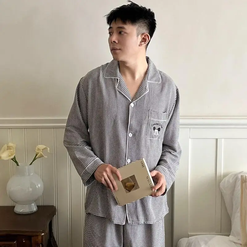 Conjunto de pijamas de manga larga para parejas a cuadros japoneses de Anime para hombre, conjunto de dos piezas para primavera y otoño, nueva moda para el hogar