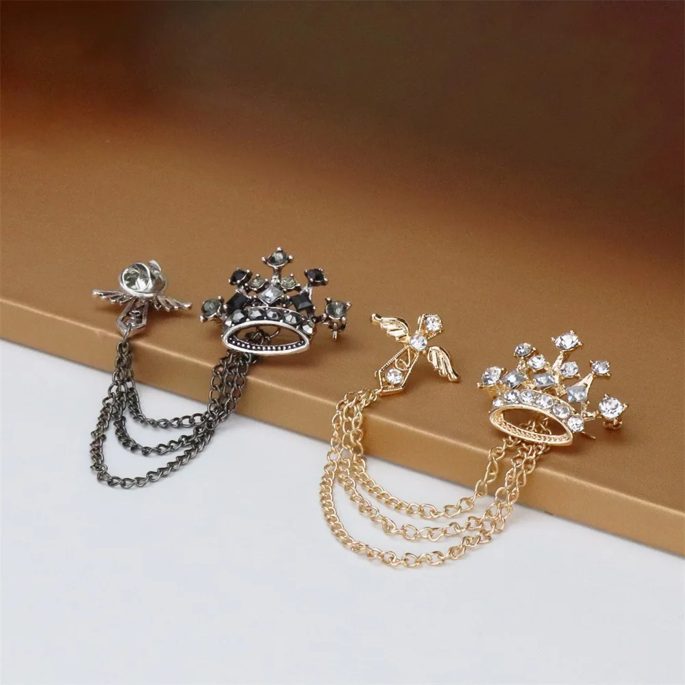British Style Crystal Crown Wings Sword Chain Brooches For Men Unisex Trendy Rhinestone Pins Jewelry Party Event Accessory Gifts