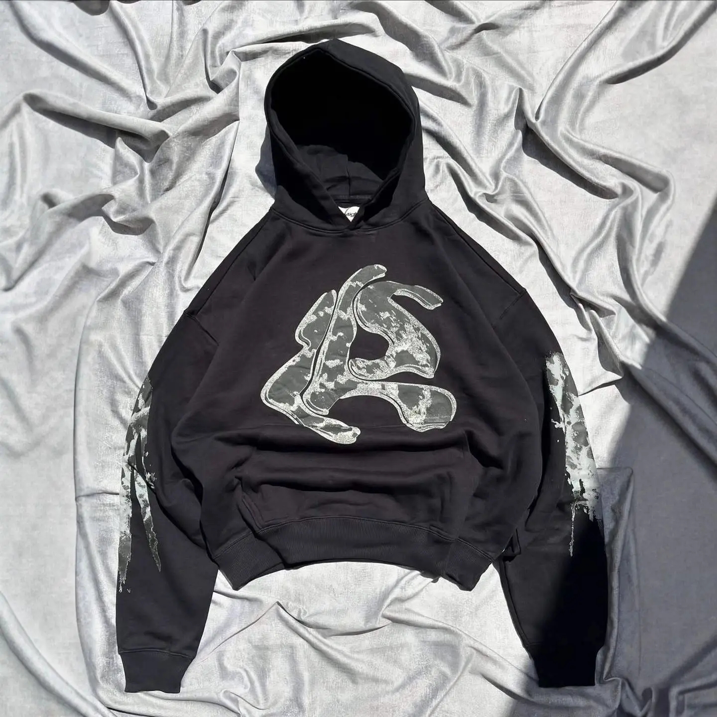 Mens Hoodie Streetwear Black Pullover Sweatshirt Gray Camo Abstract Print Loose Fit Long Sleeve Dark Punk Style Casual Fashion