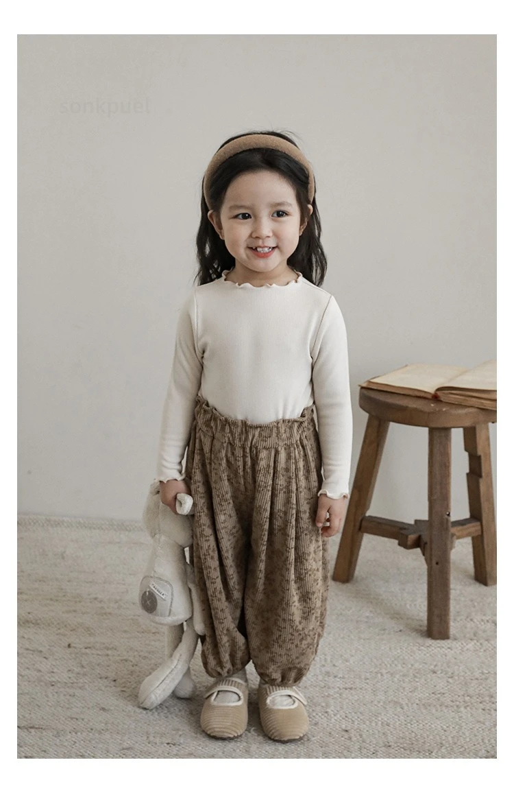 Schickes Rüschen-Spitzen-Rollkragen-Oberteil für Kleinkind-Mädchen, Weiche Stretch-Bluse aus Kunstwolle mit Langen Ärmeln, Lässiges Alltagsshirt für Kinder – Detail 8