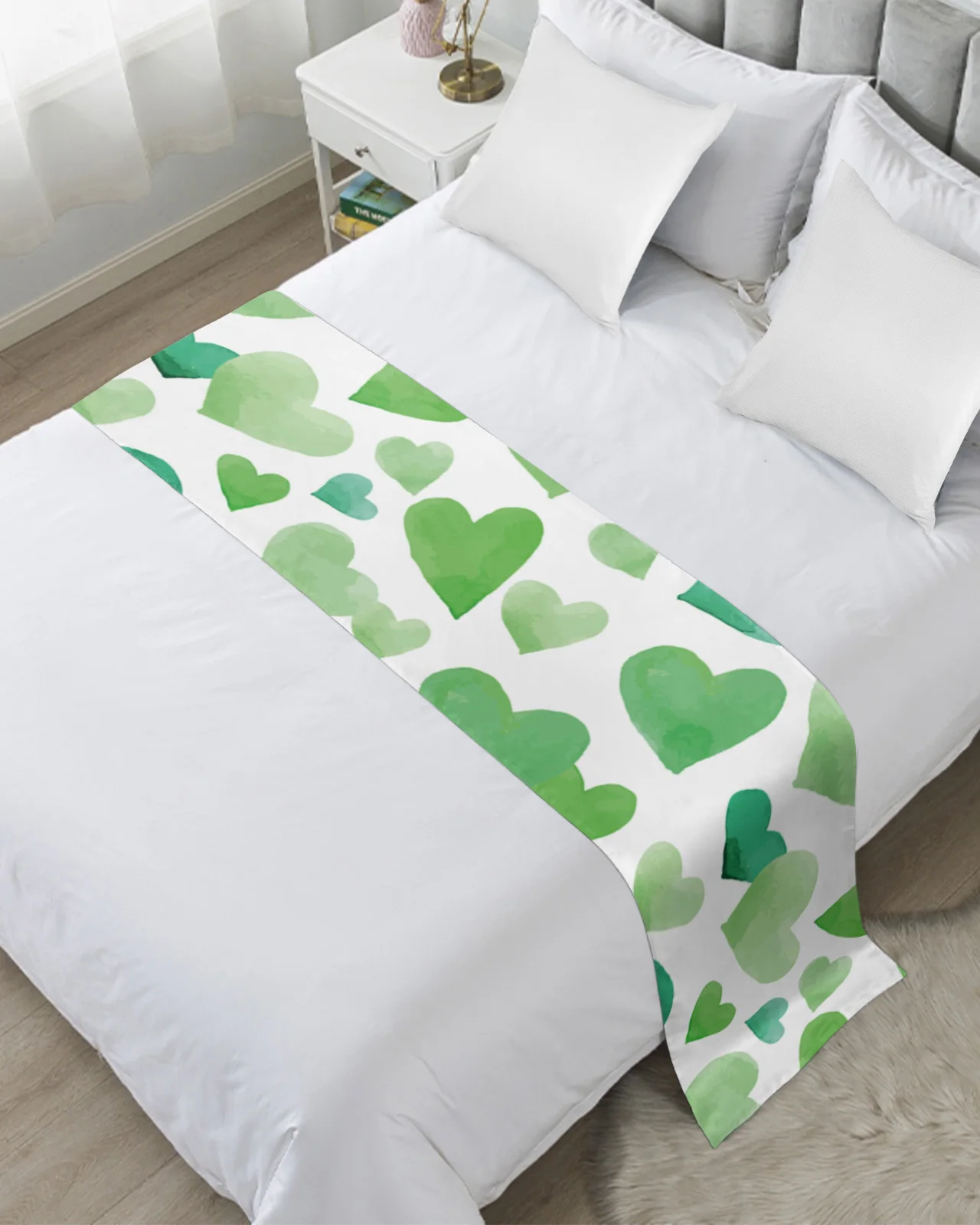 St. Patrick'S Day Green Love Bedspreads Bed Runner Bed Flag Scarf for Home Hotel Decoration Bedding Single Queen King Bed Cover