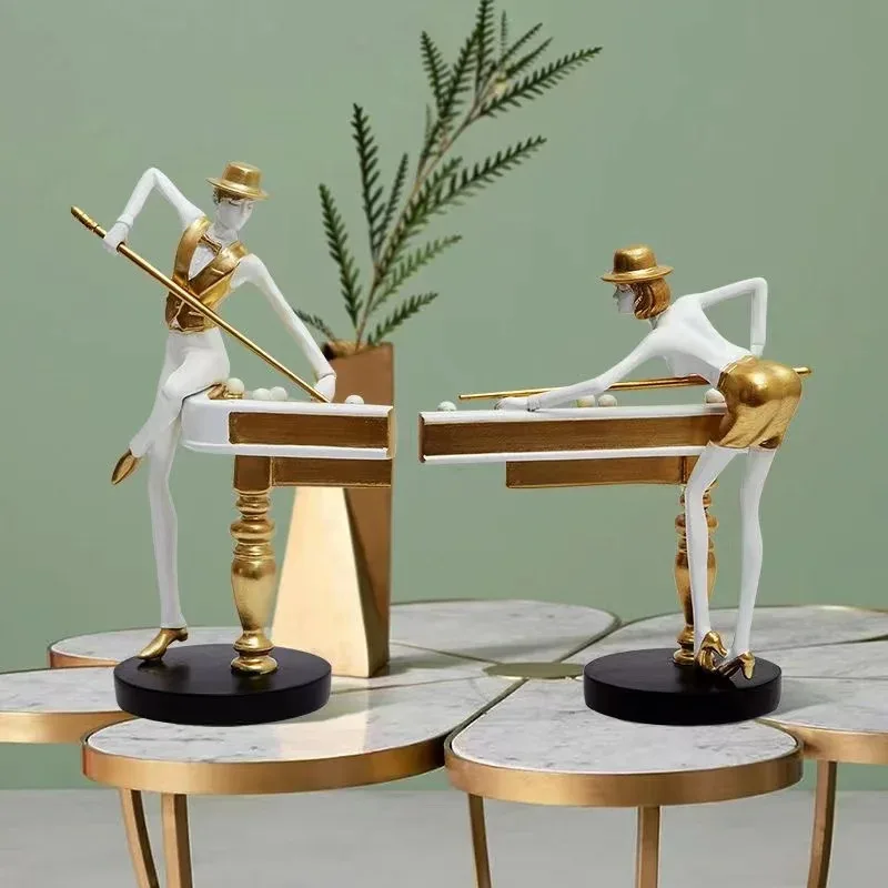 Juego de 2 Estatuas de Jugadores de Billar en Dorado y Blanco, Esculturas Art Deco Modernas, Adornos de Decoración de Lujo para Sala de Estar, Sala de Juegos