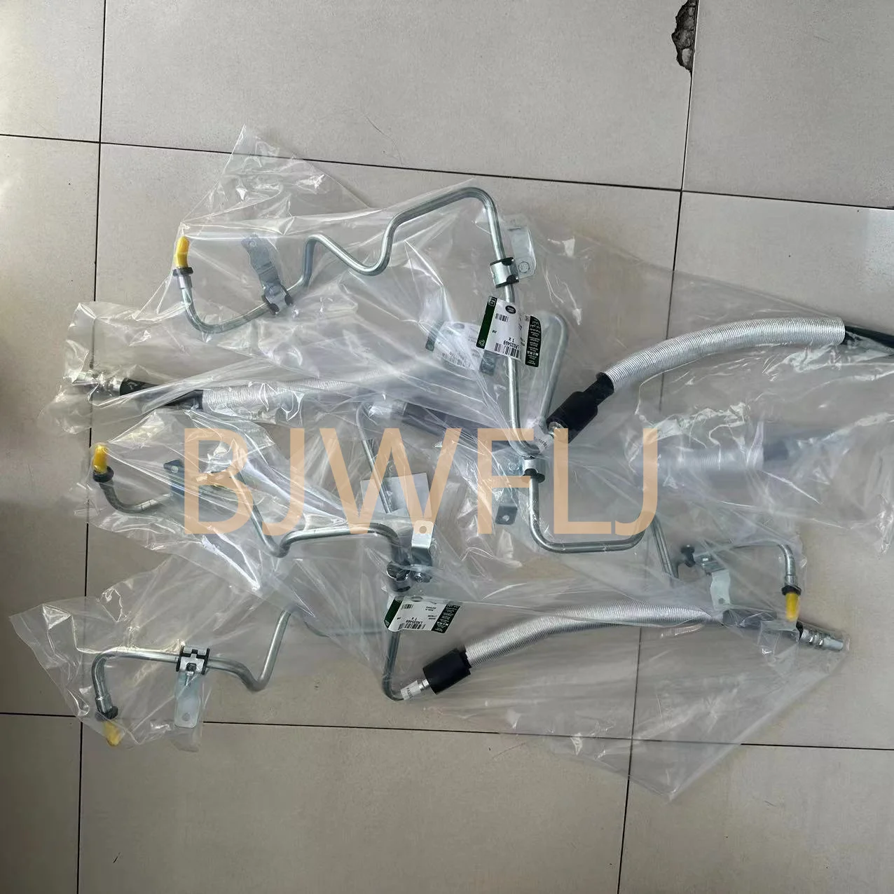 

Land Rover rollover pump pipe suitable for forL405 L494 LR035469