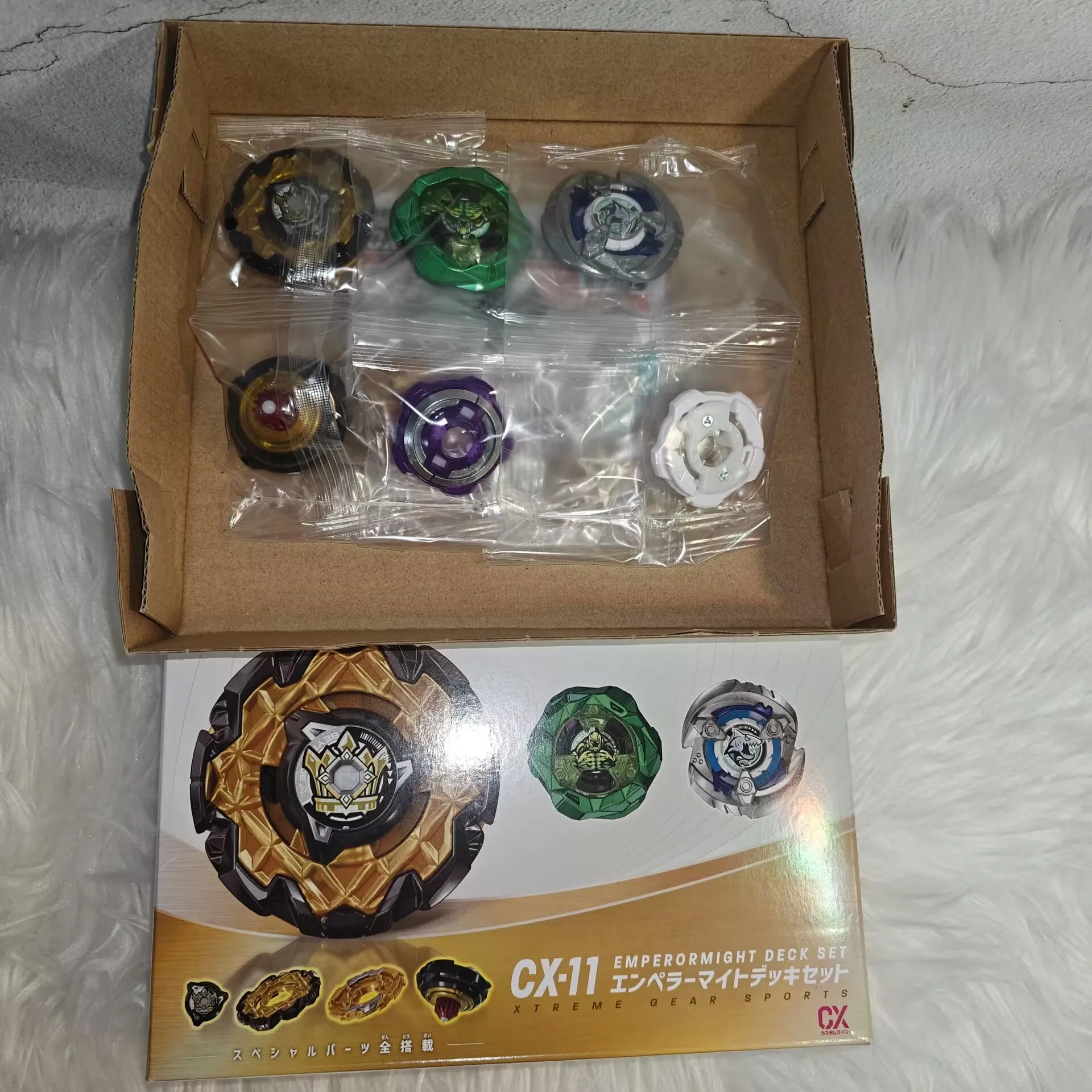 

MINISO CX11 Battle Random Gyro Pack X Generation Full Series CX11 Beyblade