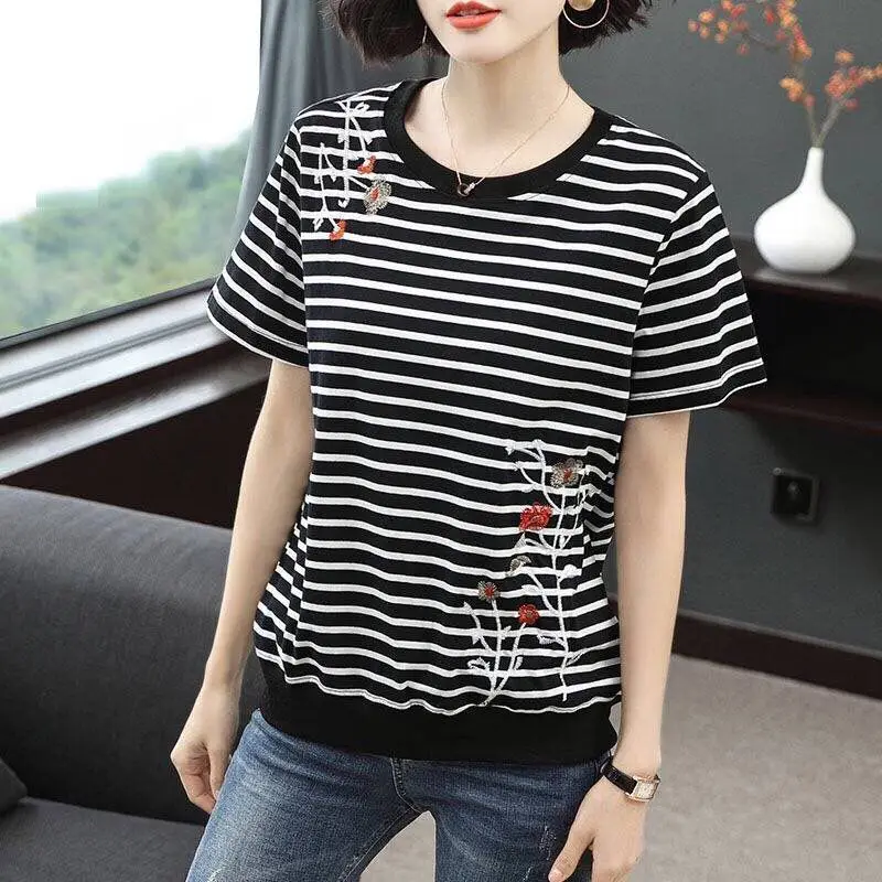 Summer New Plus Size Striped T Shirts Short Sleeve O-Neck Hollow Out Loose All-match Tops Tees Casual Vintage Women Clothing