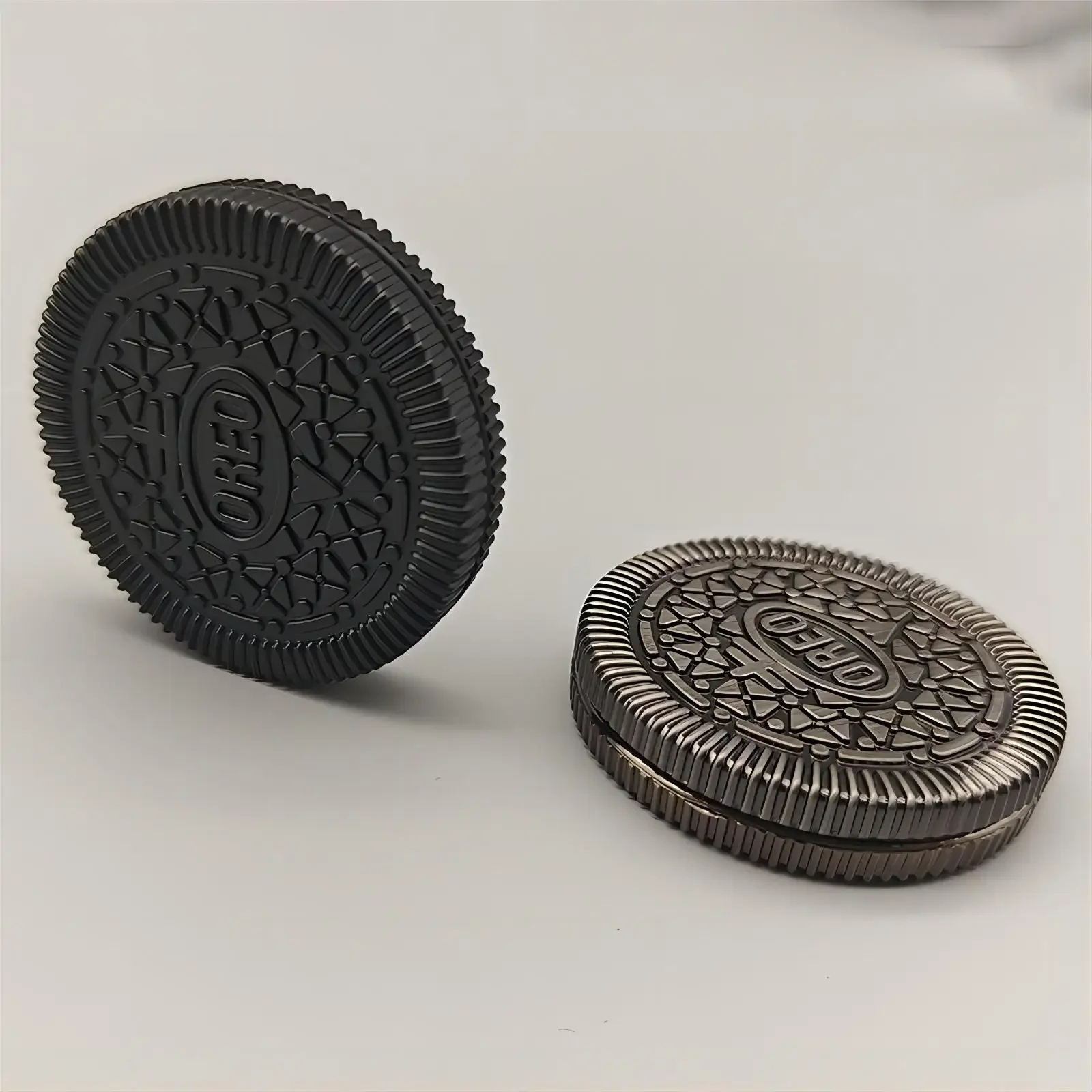 Moneda háptica magnética diablo leche Oreo moneda EDC Fidget Spinner Metal Fidget juguetes TDAH autismo descompresión sensorial