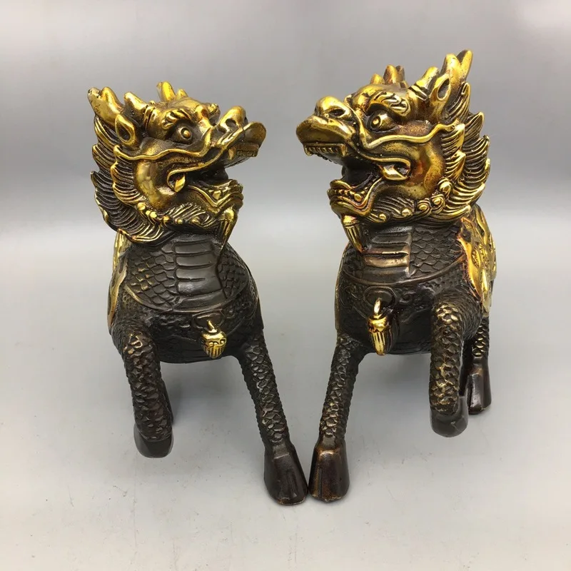 A pair of copper fire qilin ornaments, wealth qilin, home living room opening gifts, home craft decorations