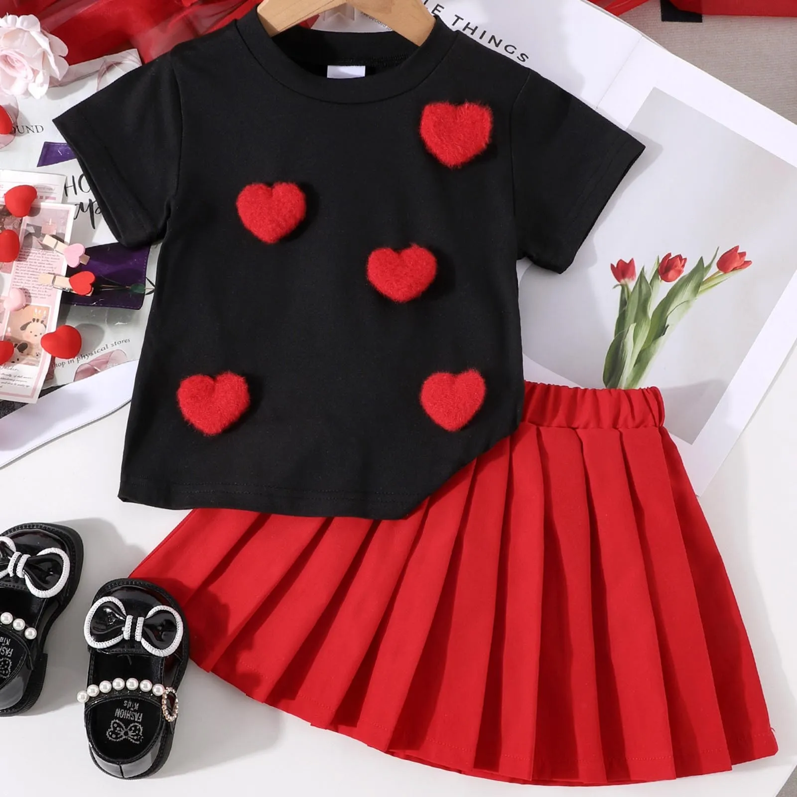 Spring New Child Girls Short Sleeve T-Shirt Red Pleated Skirt Set Valentine's Day Heart Pattern Short Sleeved 2pcs Suit For Girl