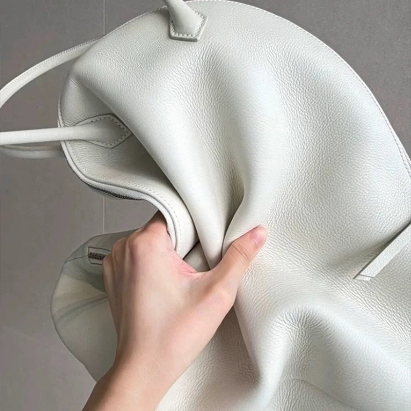 Fashion Luxury Seashell Shoulder Bag Korean Style Solid Color Minimalist Handbag Zippered Large Capacity Soft Leather Tote Bag view 6