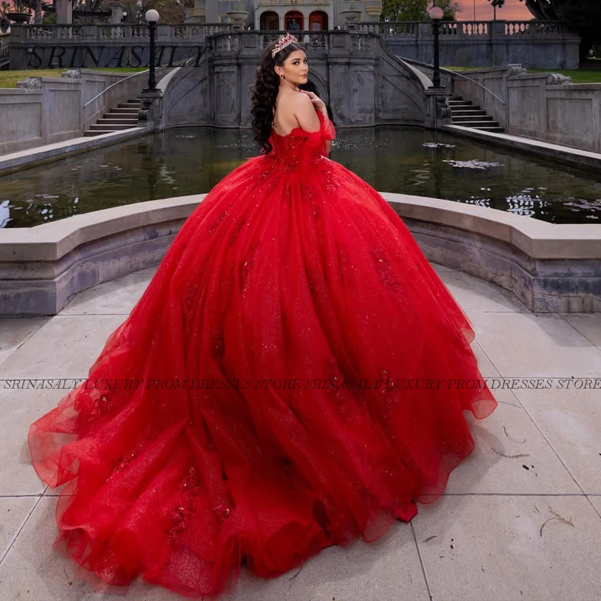 カスタマイズされたメキシコキンセニエラドレスアップリケ夜会服ビーズノースリーブスパゲッティスイート 16 フォーマル Vestidos デ 15 年